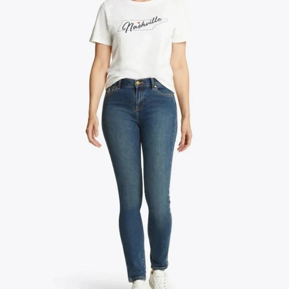 Classic High-Rise Skinny Jeans in Medium Blue